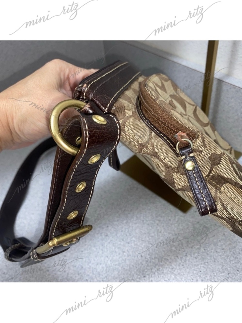 Coach Vintage Signature 2-Way Belt Khaki Bag GUC - Picture 10 of 16